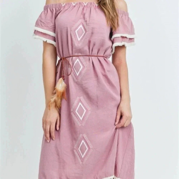 PINK BOHO DRESS - Picture 3 of 6